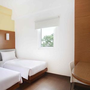 Kamar kembar